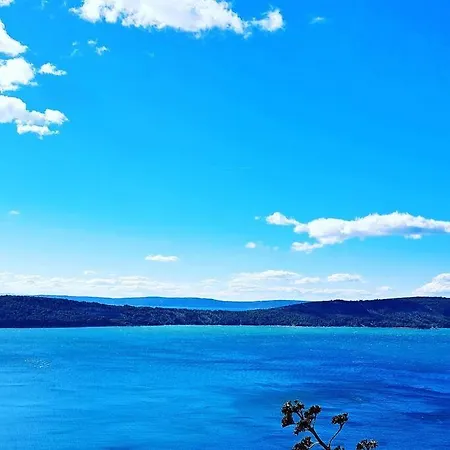 Apartman Ora, On The Sea.