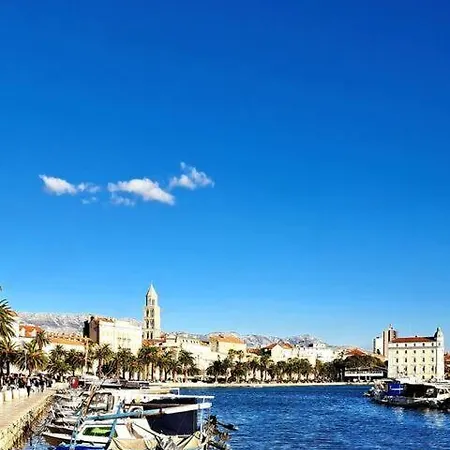 Ora, On The Sea. Apartman Split