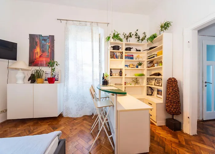 Ora, On The Sea. Apartment Split