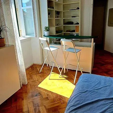 Ora, On The Sea. Appartement